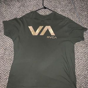 Men’s Green RVCA shirt